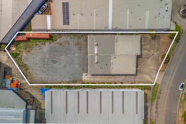 21 Walter Crescent Lawnton QLD 4501 - Image 3