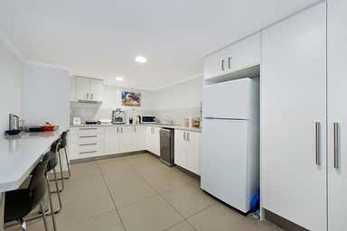 222 Barry Parade Fortitude Valley QLD 4006 - Image 4