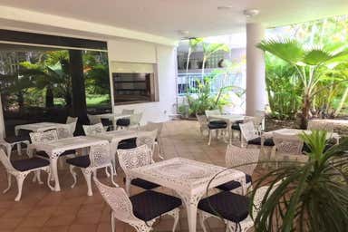 4/386 Esplanade Torquay QLD 4655 - Image 3