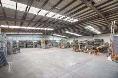 Unit 3, 220 Barry Road Campbellfield VIC 3061 - Image 4