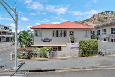 8 Blackwood Street Townsville City QLD 4810 - Image 2