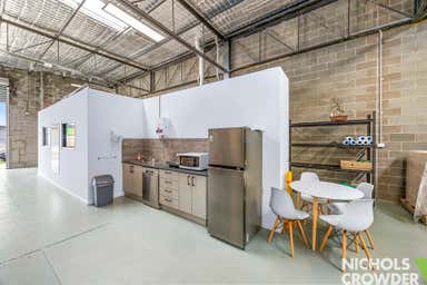 14B Viking Court Cheltenham VIC 3192 - Image 4