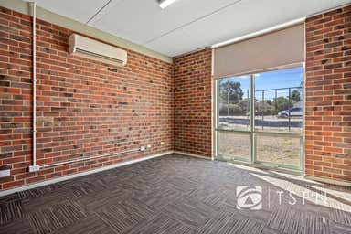 63 Havilah Rd Long Gully VIC 3550 - Image 3