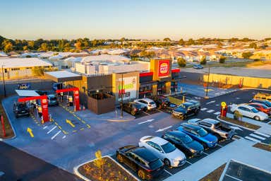 Hungry Jack's, Lot 1/1 Adelong Avenue Golden Bay WA 6174 - Image 4