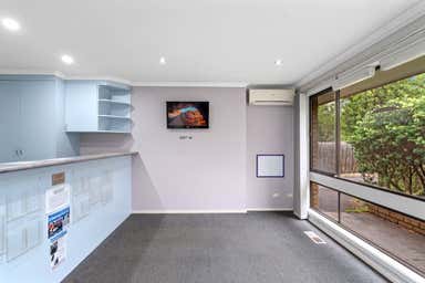 696 Ferntree Gully Road Wheelers Hill VIC 3150 - Image 4