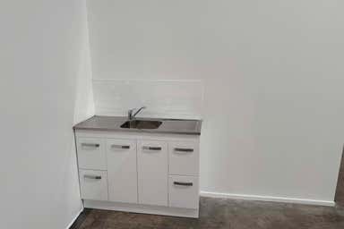 8/7 Premier Circuit Warana QLD 4575 - Image 4