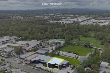 2/2 Stone Ct Kingston QLD 4114 - Image 3