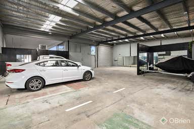 2/5 Latham Street Mornington VIC 3931 - Image 4