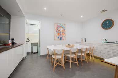 4/26-32 Lake Street Warners Bay NSW 2282 - Image 3