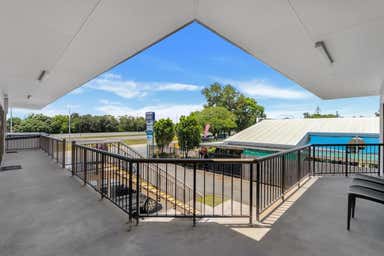 Smithfield Business Centre, 1057 Captain Cook Highway Smithfield QLD 4878 - Image 4