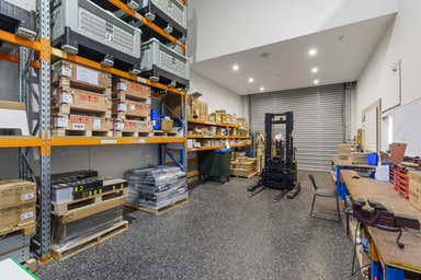 Unit 4, 15 Thackray Road Port Melbourne VIC 3207 - Image 4
