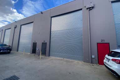 20/220 Holt Parade Thomastown VIC 3074 - Image 4