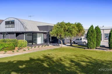 110 Links Avenue Eagle Farm QLD 4009 - Image 3