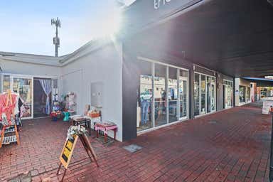 7-9 Coral Street Victor Harbor SA 5211 - Image 3