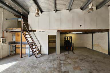 4/11 Vale Street Malaga WA 6090 - Image 3