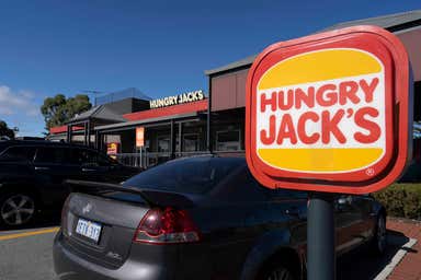 Hungry Jack's, Corner Port Kennedy Drive & Warnbro Sound Avenue Port Kennedy WA 6172 - Image 4