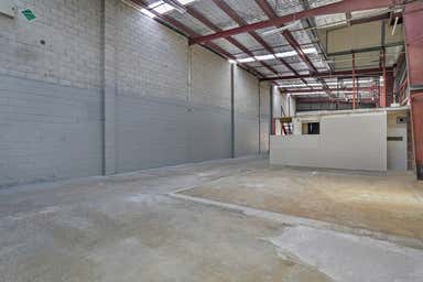 Unit 2, 55 Salisbury Road Hornsby NSW 2077 - Image 3