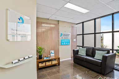 7/3 Torca Terrace Mornington VIC 3931 - Image 3