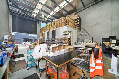 1/12 Marriott Street Oakleigh VIC 3166 - Image 4