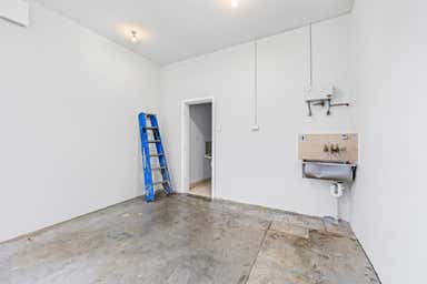 2/33 Adelaide Street Fremantle WA 6160 - Image 4