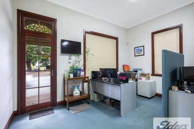 5 Windsor Road Red Hill QLD 4059 - Image 3