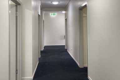 2a Phillip Street East Toowoomba QLD 4350 - Image 3