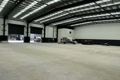 5 Eclipse Dr Mickleham VIC 3064 - Image 3