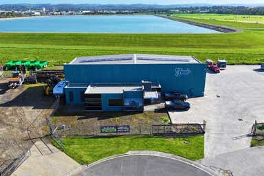 3 Ridge Place Pakenham VIC 3810 - Image 3