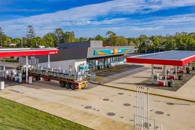 48813 Bruce Highway Gladstone Central QLD 4680 - Image 3