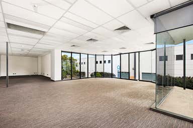 10/25 Ossary Street Mascot NSW 2020 - Image 3