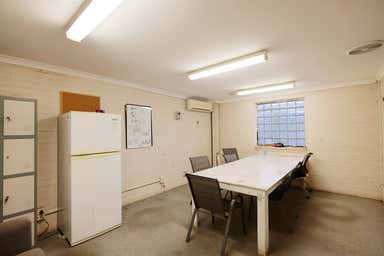 33 Hope Valley Road Naval Base WA 6165 - Image 4