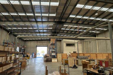 4 Lakewood Boulevard Carrum Downs VIC 3201 - Image 4