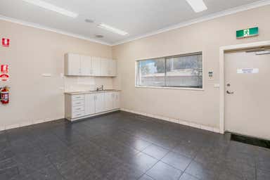 2/71 Midland Highway Epsom VIC 3551 - Image 4