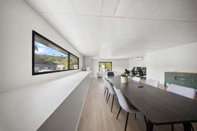 1/49 Leda Drive Burleigh Heads QLD 4220 - Image 3