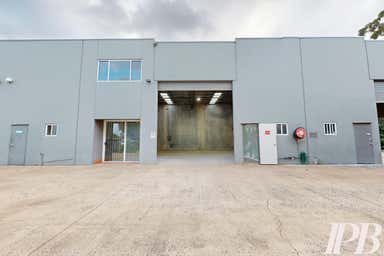 2/45 Nealdon Drive Meadowbrook QLD 4131 - Image 3