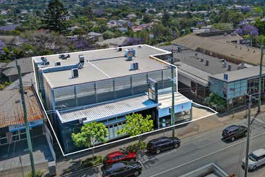 65 MacGregor Terrace Bardon QLD 4065 - Image 4