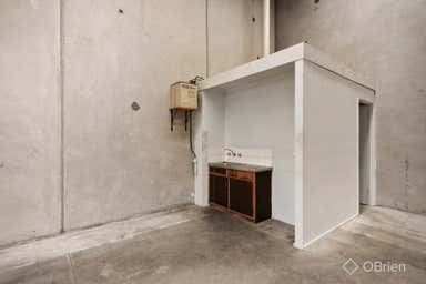 6/14 Latham Street Mornington VIC 3931 - Image 3