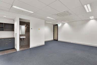 Suite 30, 150 Albert Road South Melbourne VIC 3205 - Image 4