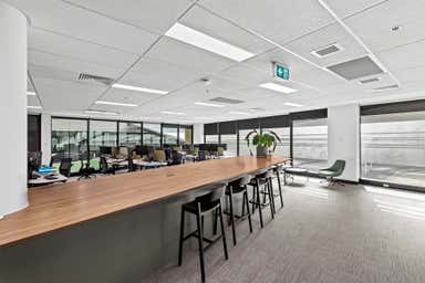 Part Level 1, 76  Skyring Terrace Newstead QLD 4006 - Image 4