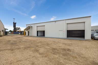 2/2 Dawson Street Sale VIC 3850 - Image 3