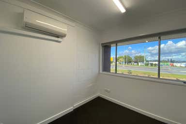 4/215 Brisbane Road Biggera Waters QLD 4216 - Image 4