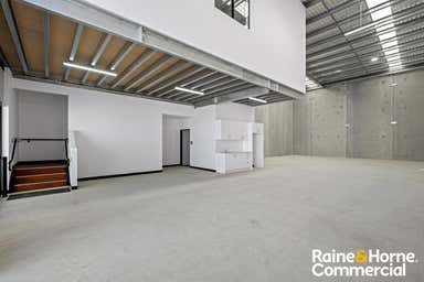 8/15 King Court North Lakes QLD 4509 - Image 3