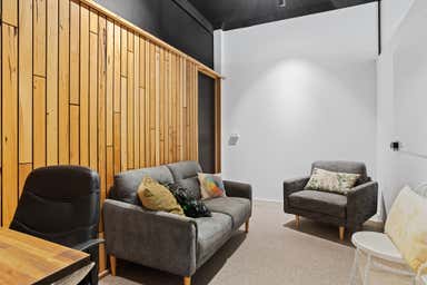 27 Yuilles Road Mornington VIC 3931 - Image 3