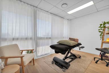 17/97 Poinciana Avenue Tewantin QLD 4565 - Image 4