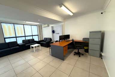 2/22 Rowland Street Slacks Creek QLD 4127 - Image 3