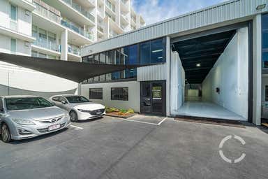 18 Bank Street West End QLD 4101 - Image 3