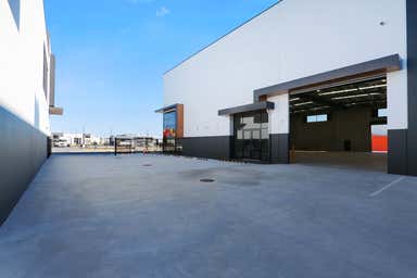 2 Pinnacle Drive Neerabup WA 6031 - Image 4