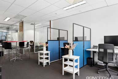 Suite 703, 10 Yarra Street South Yarra VIC 3141 - Image 3