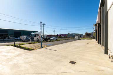 2/21 Everist Road Ocean Grove VIC 3226 - Image 3