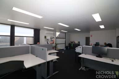 1 or 2/8 Access Way Carrum Downs VIC 3201 - Image 4